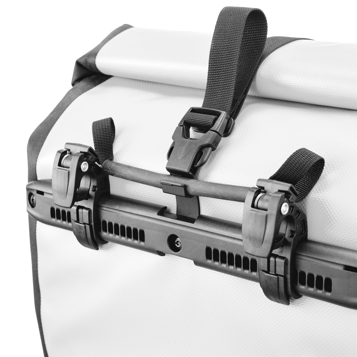 Detail view of top mounting of ORTLIEB Back-Roller Design bag in Route No.1
