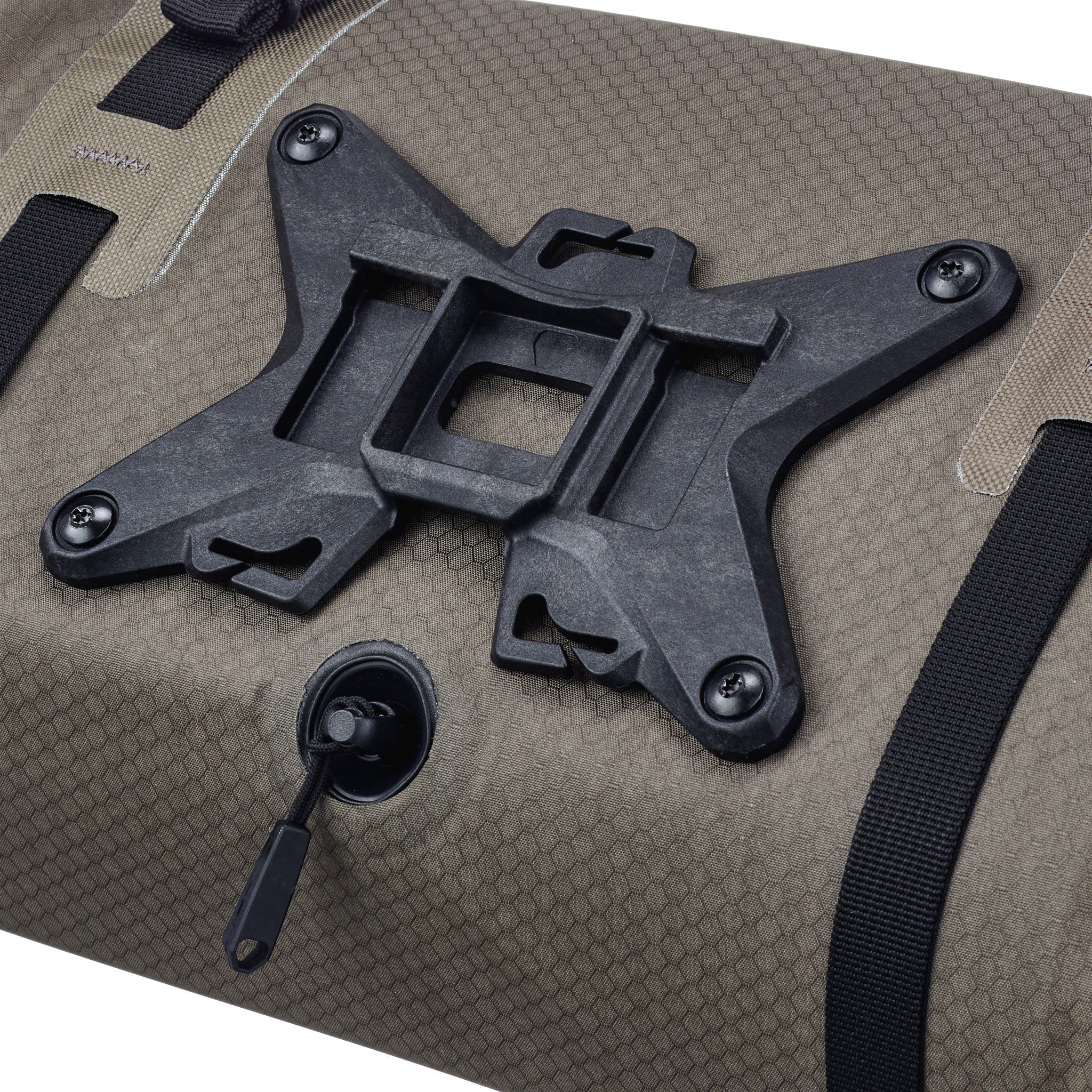 Close-up of ORTLIEB Handlebar-Pack Flex in dark-sand showing Bar-Lock mounting system